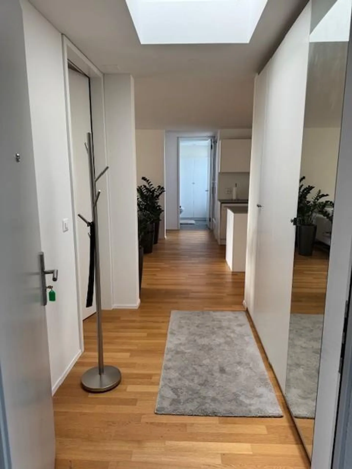 Appartamento attico moderno di 3,5 stanze - Foto 2 di 7