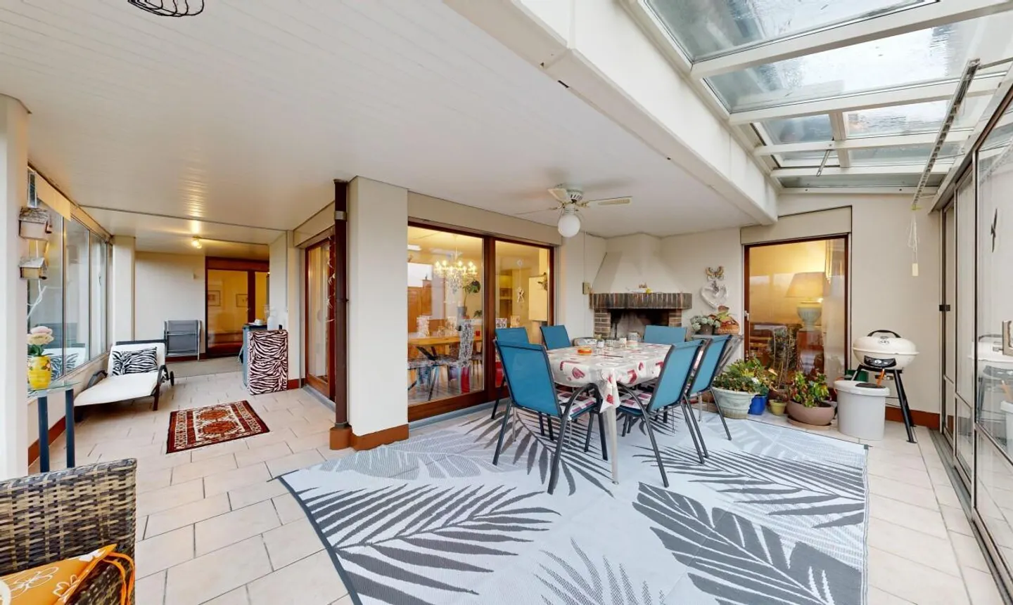 Grosszügige Terrassenwohnung mit Lift - Foto 10 von 11