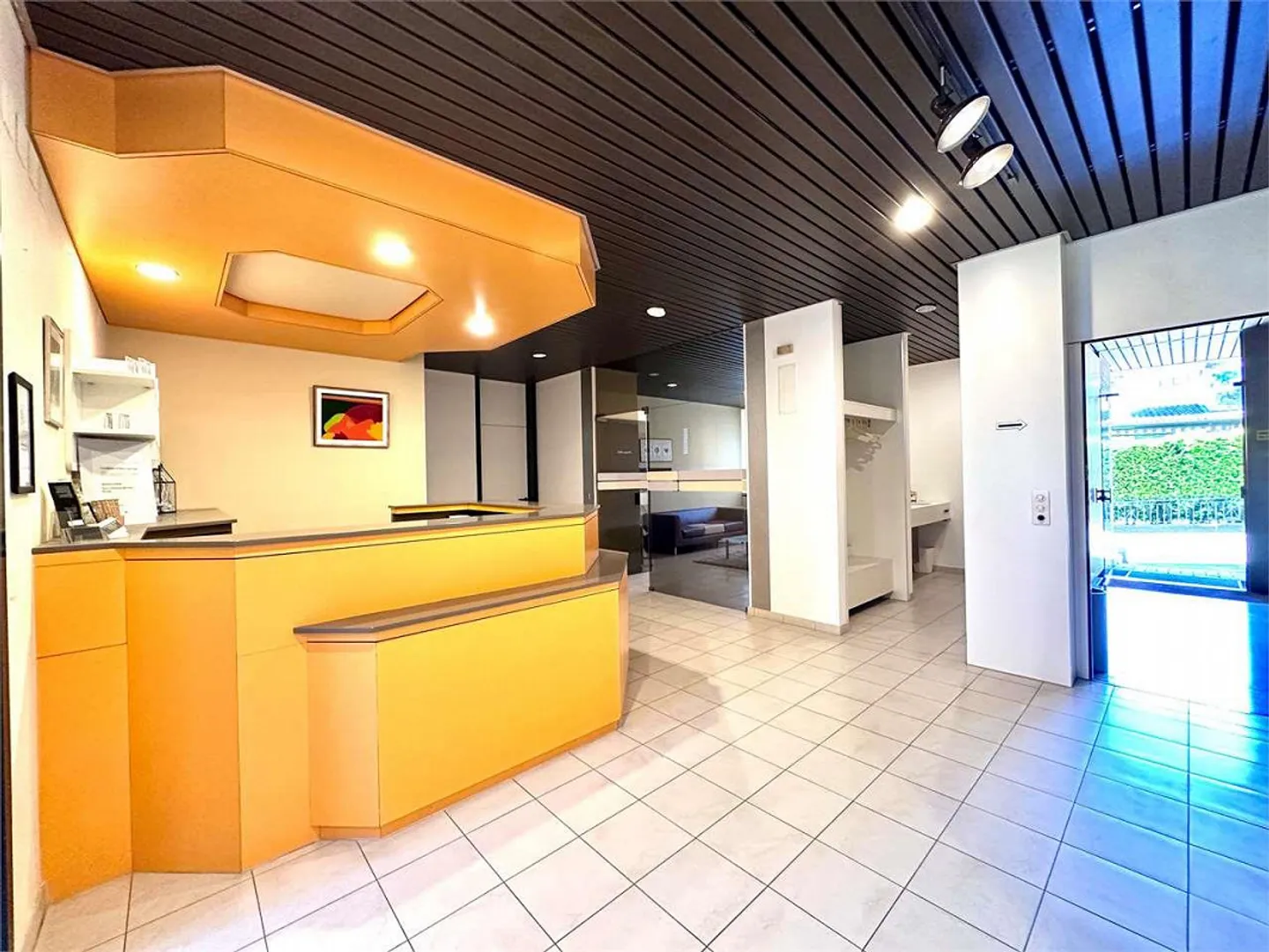 Pregssona STUDIO/COMMERCIAL SPACE 240 sqm - Photo 3 of 9