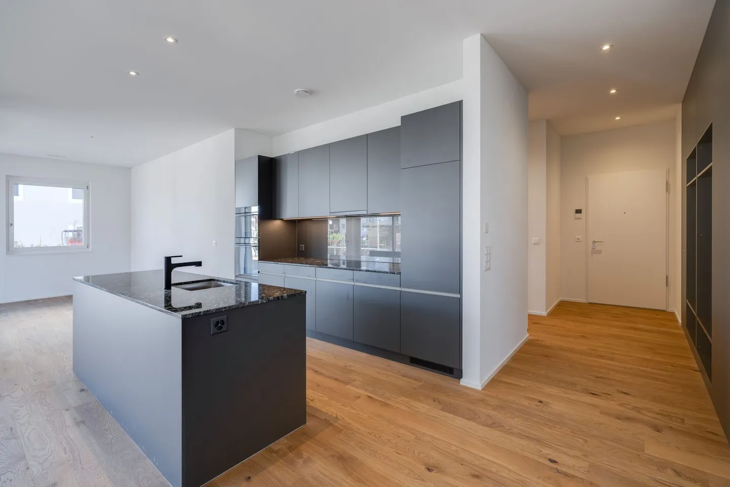 Appartement de jardin exclusif dans un emplacement privilégié - Photo 2 sur 18