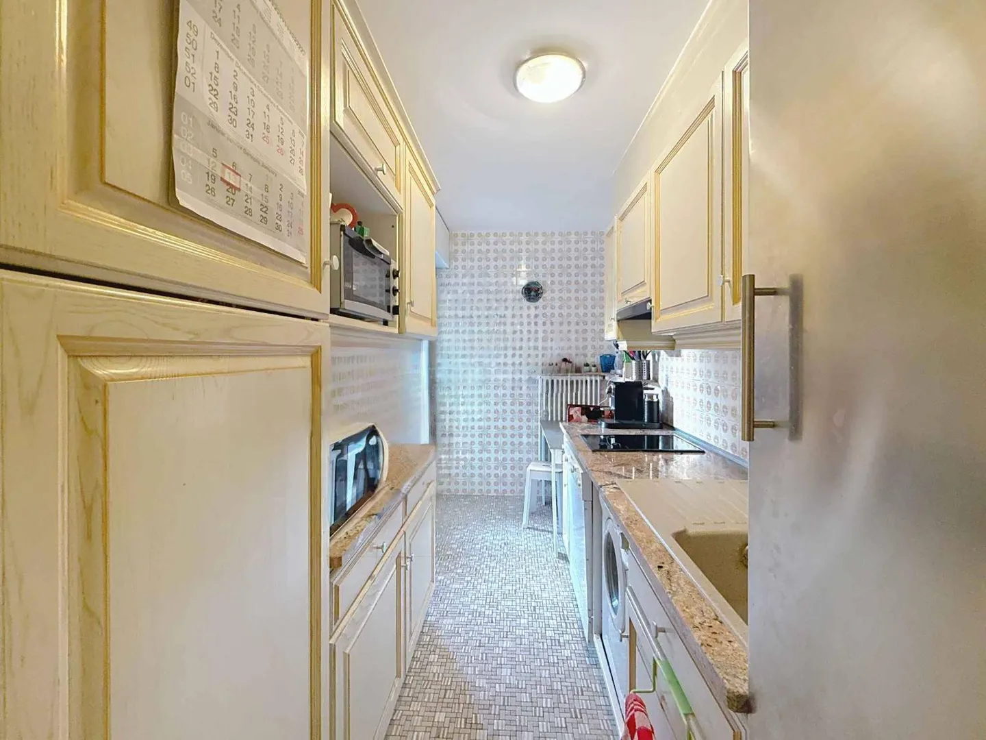 FÜR INVESTOREN: Charmante 3-Zimmer-Wohnung verkauft vermietet - Foto 3 von 7
