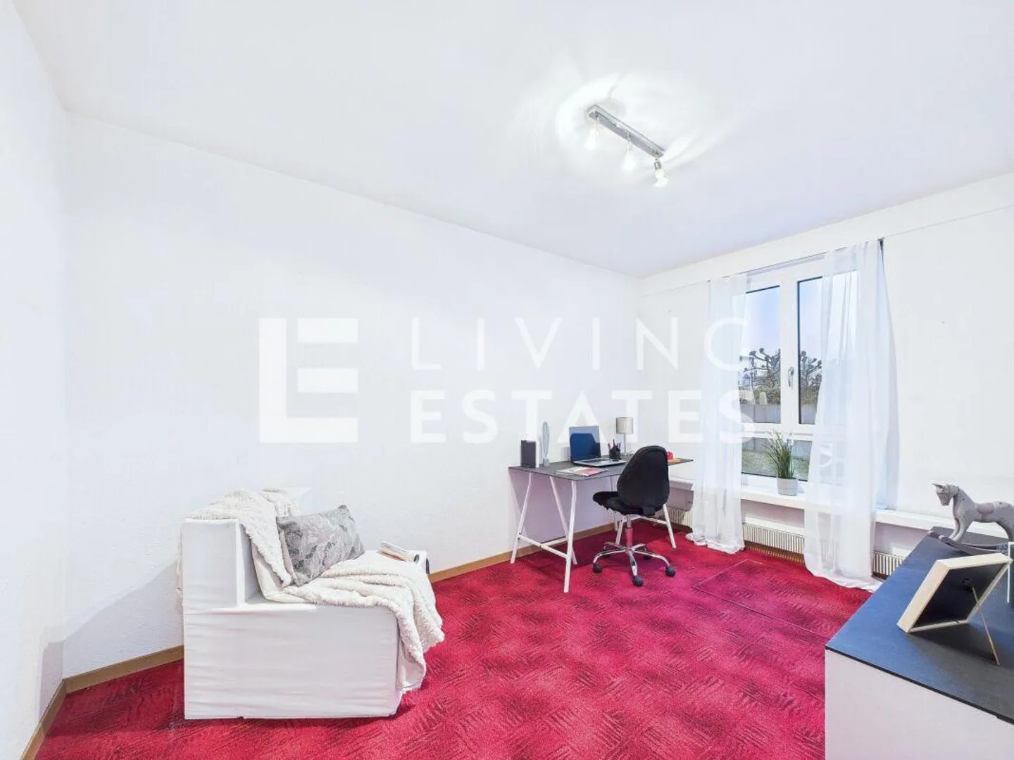 DIE PERFEKTE WOHNUNG FÜR SIE - INKL. 3 GARAGENBOXEN - Foto 11 von 17