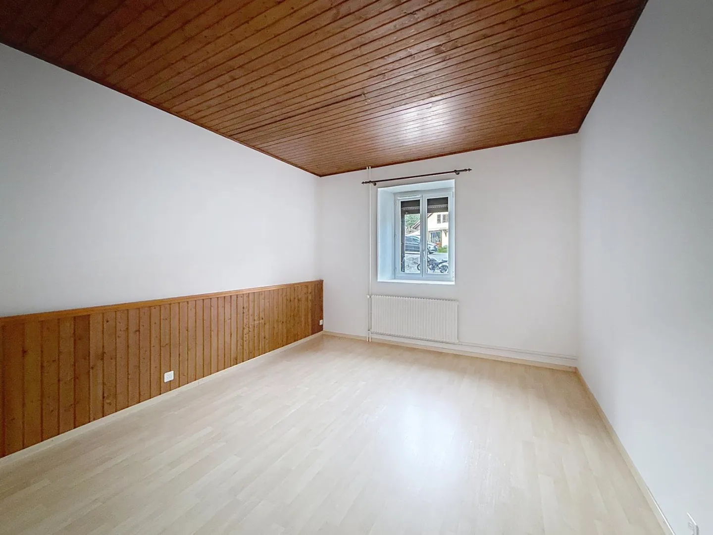 Appartement spacieux au rez-de-chaussée - Photo 4 sur 8