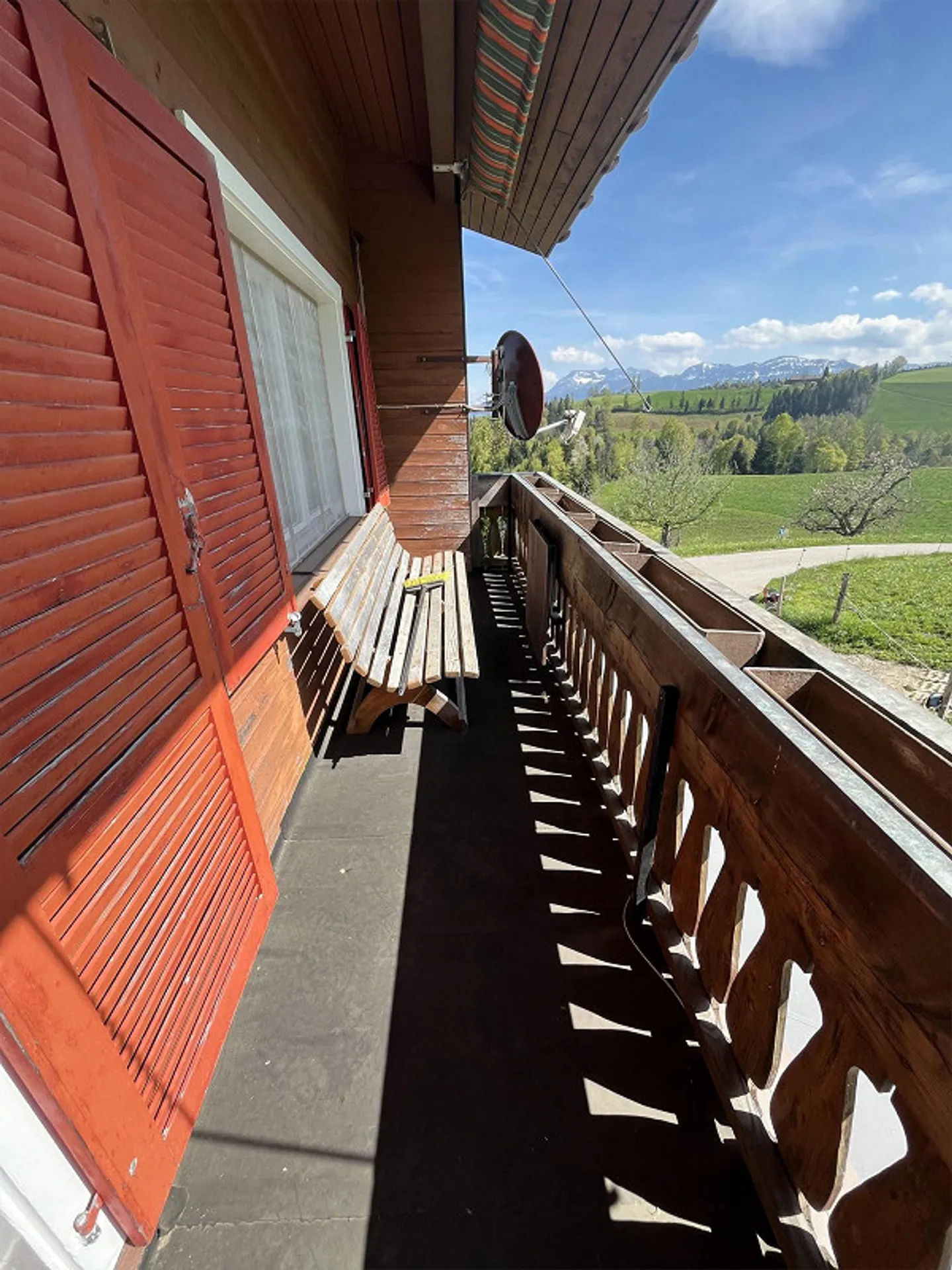 Casa unifamiliare di 8 1/2 stanze in affitto in una fattoria - Foto 10 di 18
