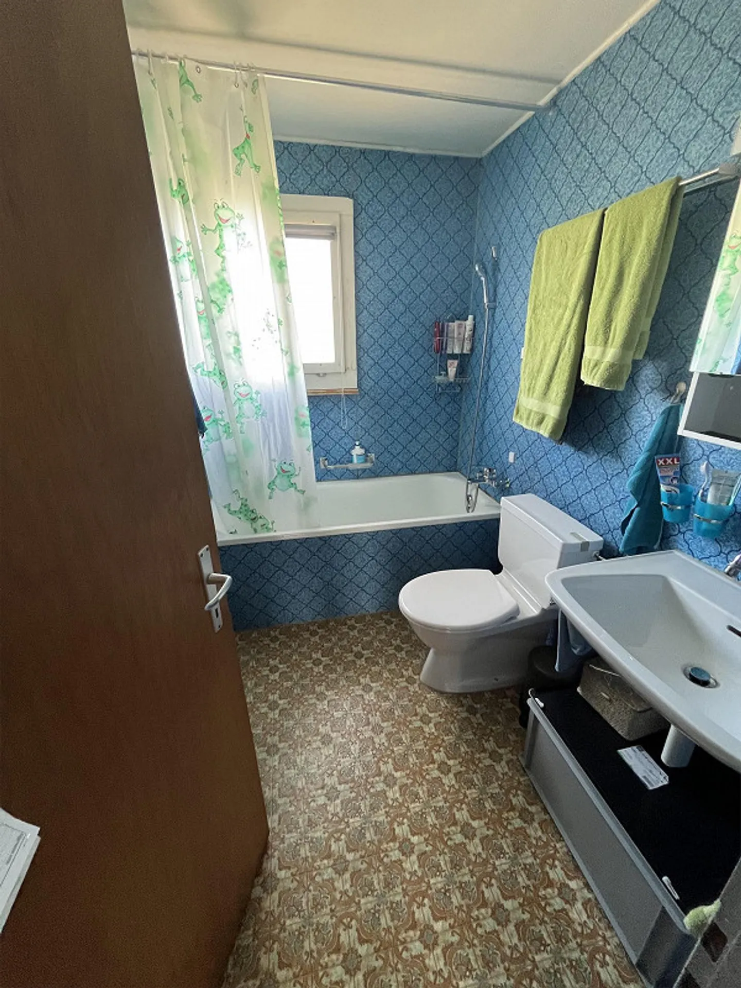 Casa unifamiliare di 8 1/2 stanze in affitto in una fattoria - Foto 12 di 18