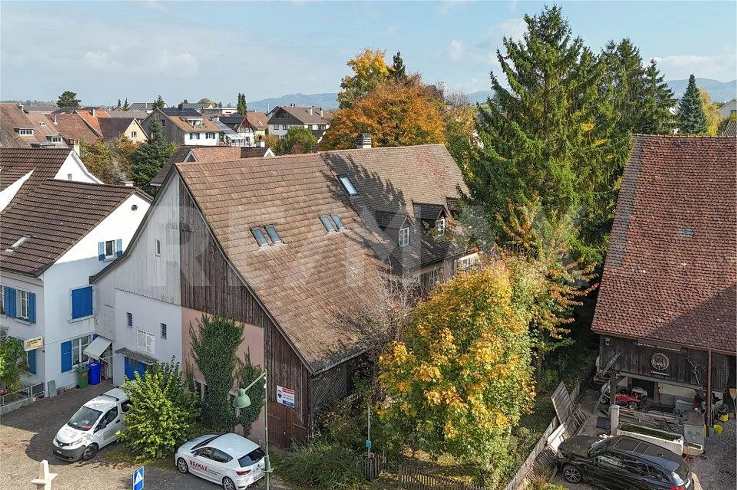 Zentral gelegenes Grundstück mit Altliegenschaft im Dorfkern von Et... - Foto 2 von 12