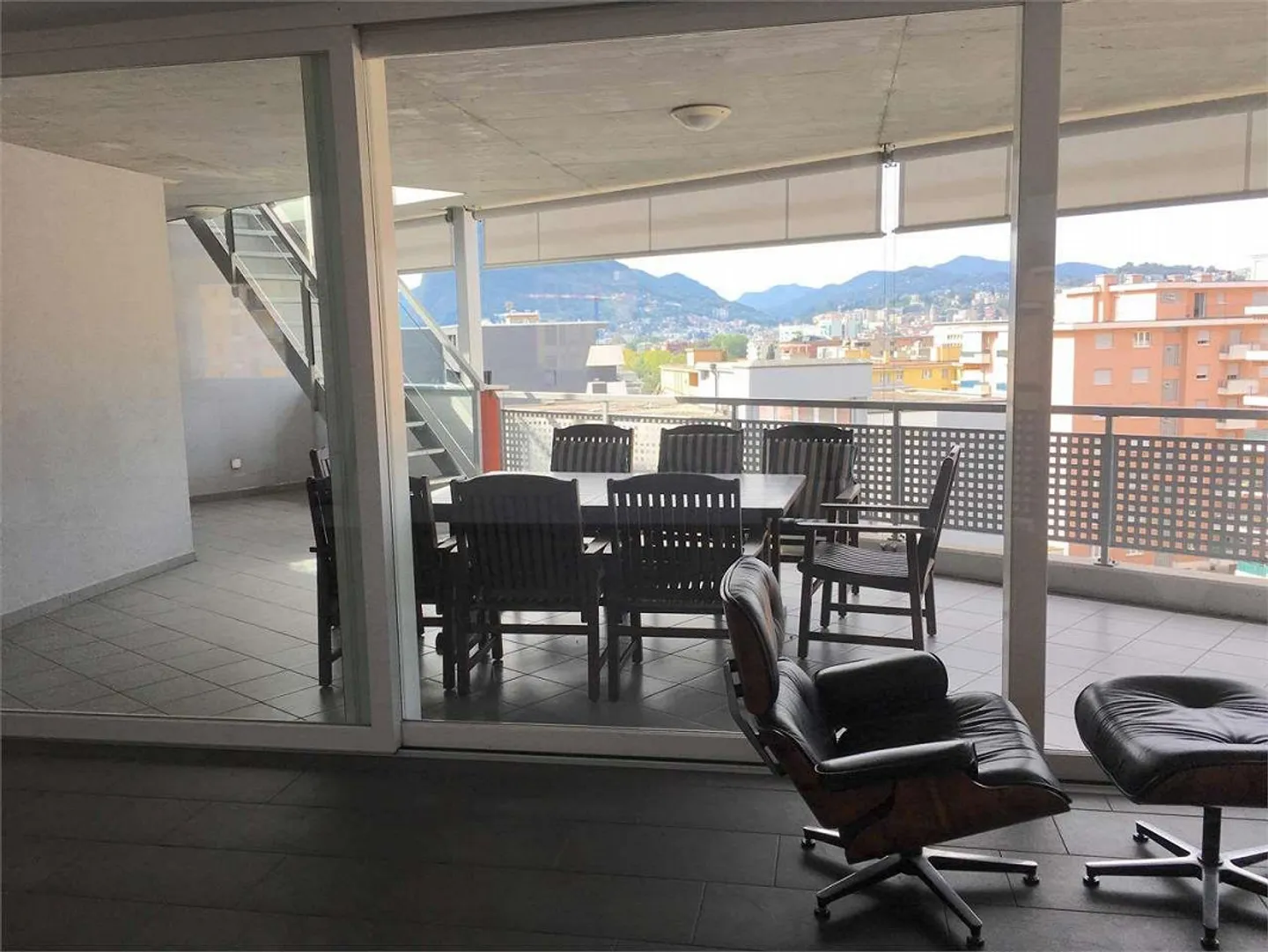 Attico lussuoso di 4,5 locali con vista panoramica a Pregassona - Foto 8 di 13