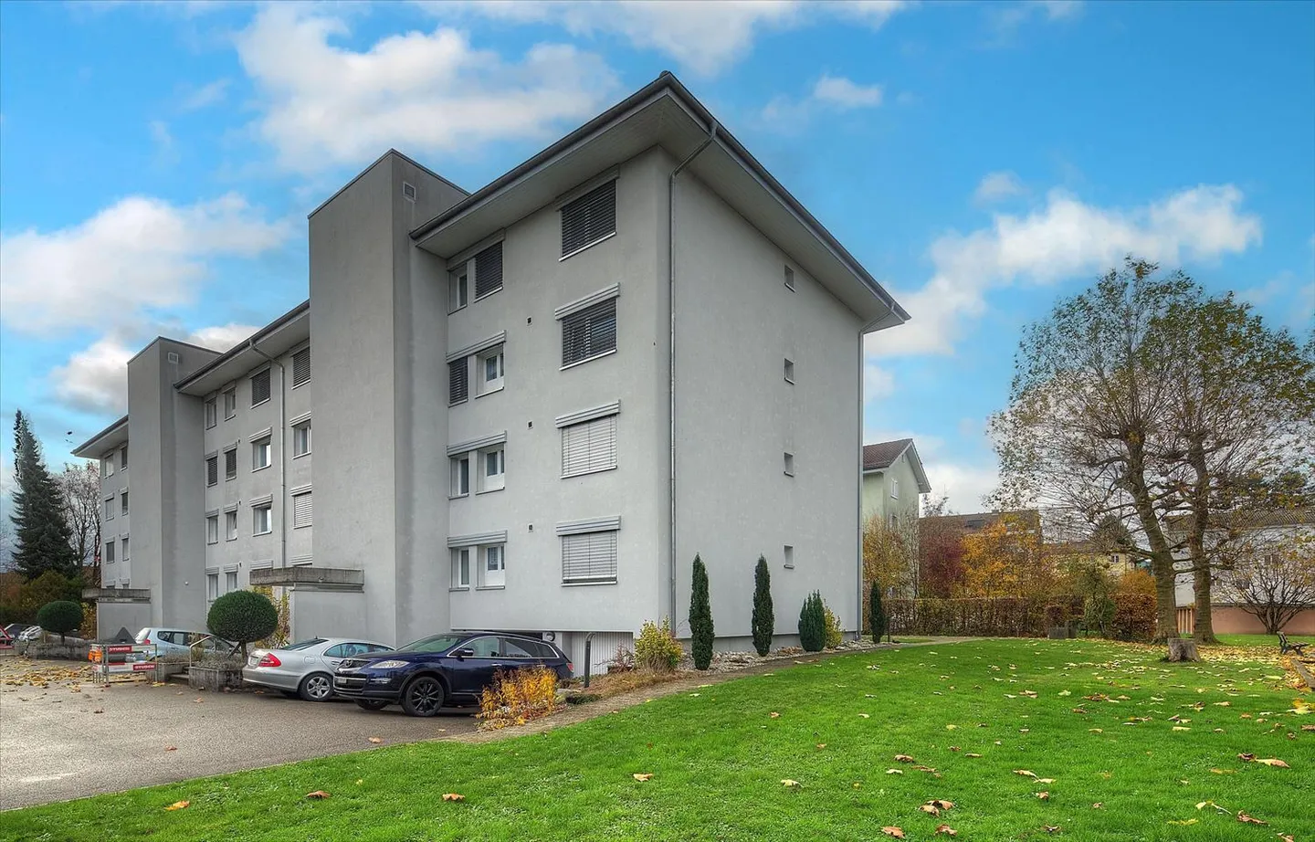 Wir haben Platz für Ihr Auto! - Foto 1 von 1