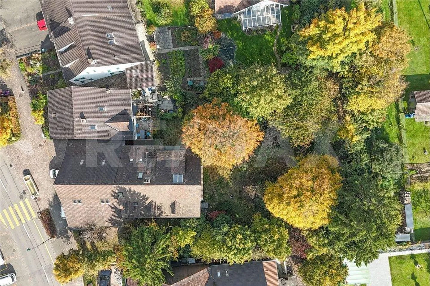 Zentral gelegenes Grundstück mit Altliegenschaft im Dorfkern von Et... - Foto 12 von 12