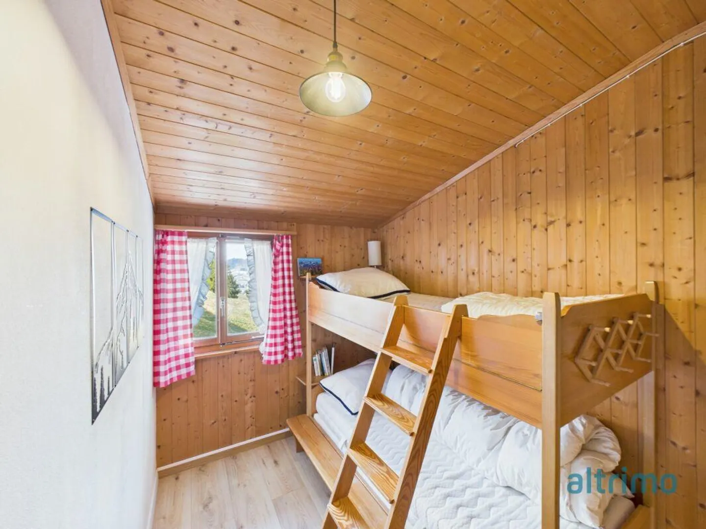 Buy a holiday home - with a breathtaking panorama! - Photo 5 of 13