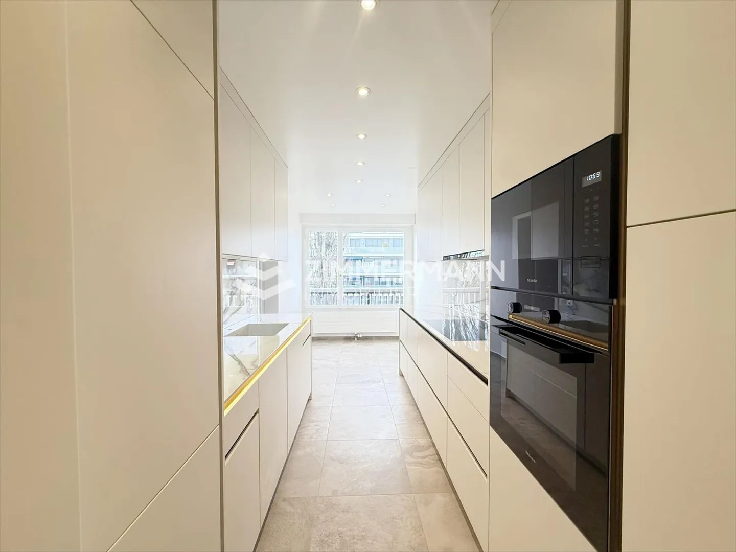 Superbe appartement de 3 pièces au coeur de Malagnou! - Photo 4 sur 8