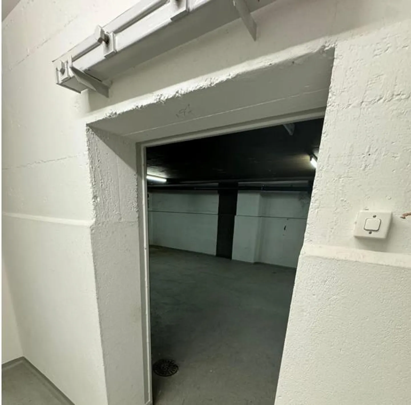 Storage space 44 m2 for rent in the center of St. Gallen - Photo 3 of 4