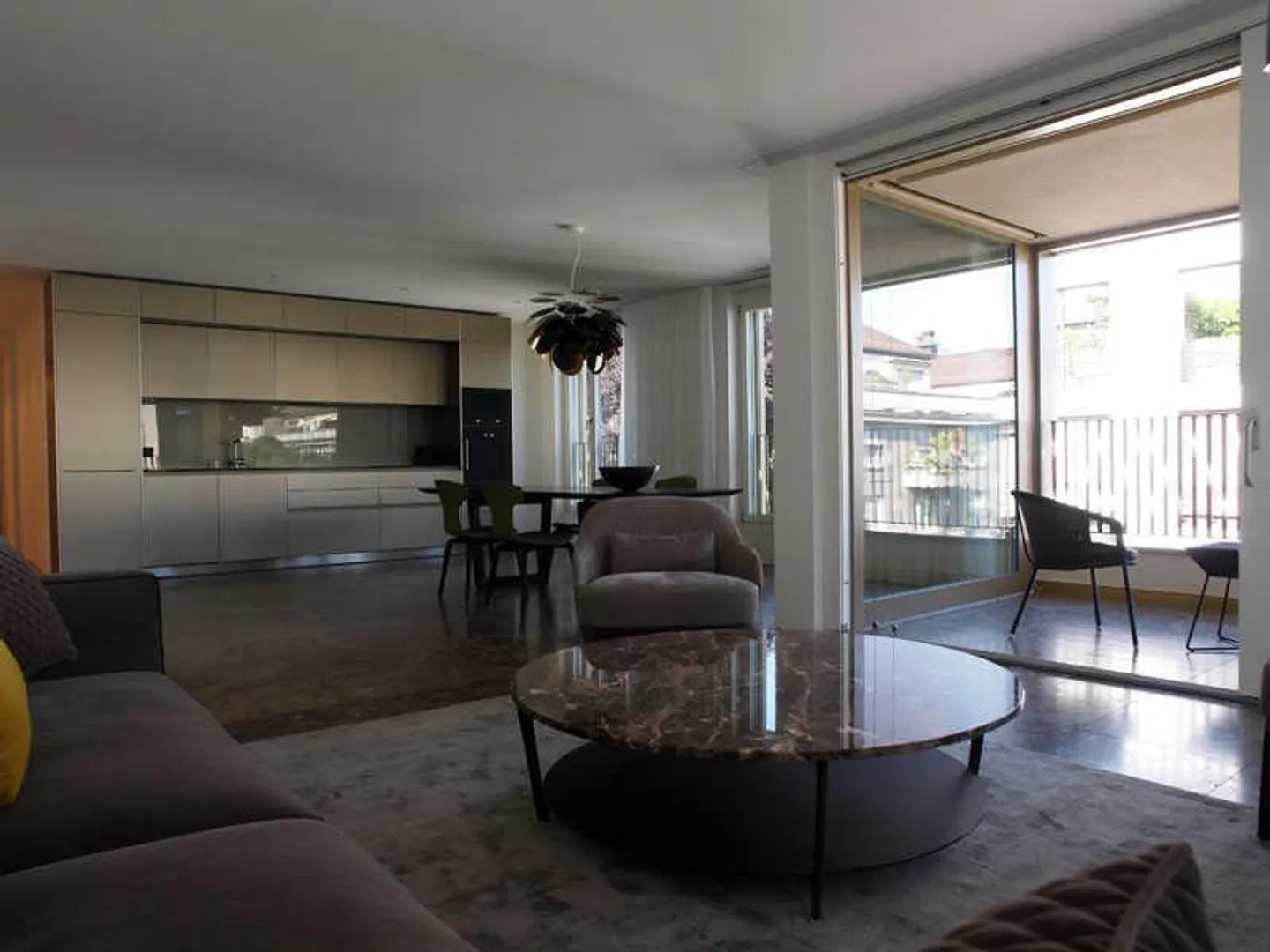 Luxus Apartment im Herzen der Stadt, nähe See und Bahnhofstrasse - Foto 3 von 9