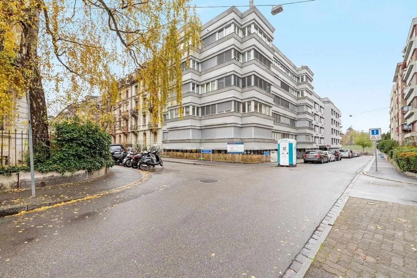 Moderno appartamento con 1 camera direttamente sul Reno - Foto 1 di 7