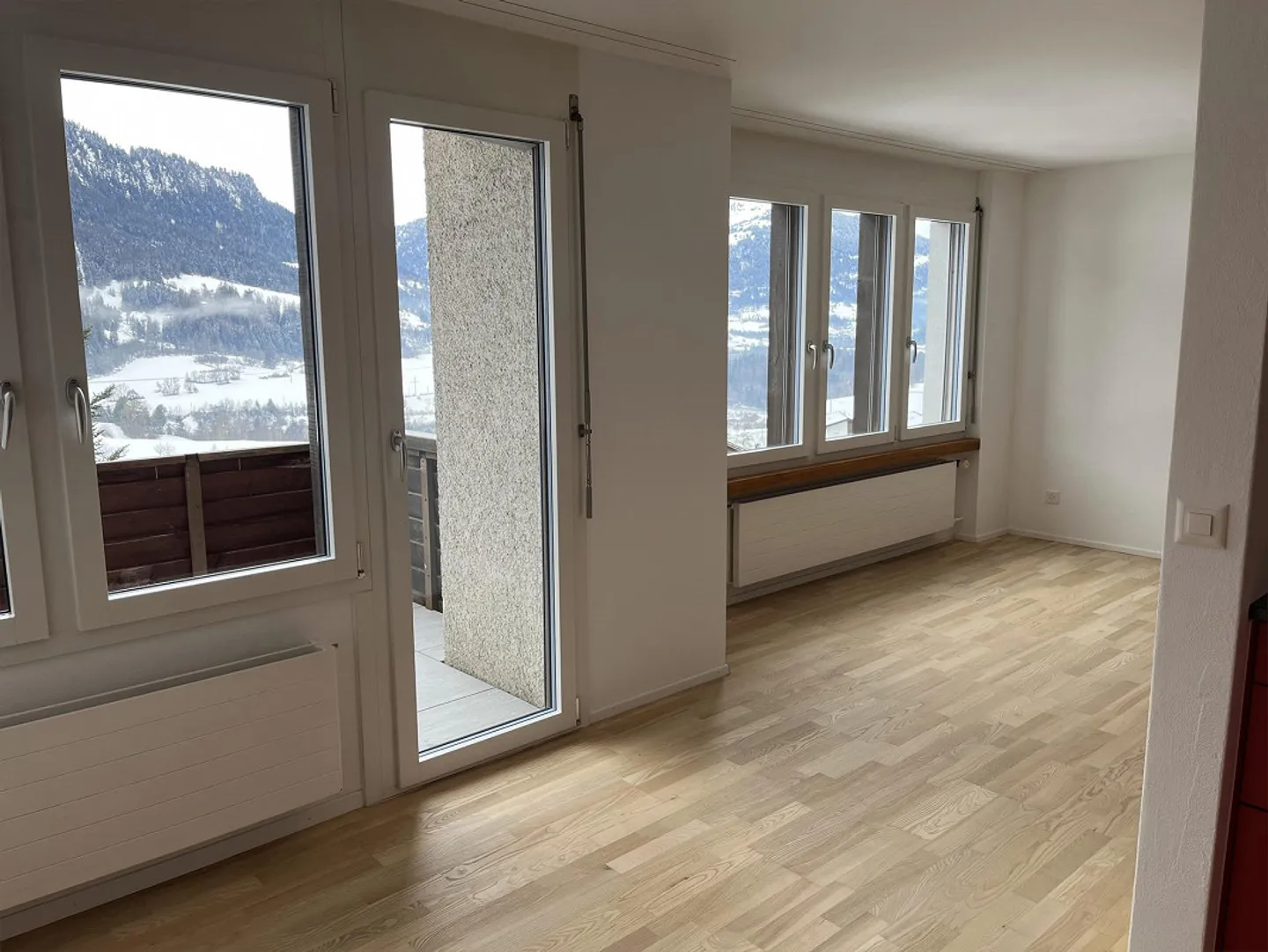 Appartamento affascinante con 3 camere da letto con vista sulle montagne in posizione idilliaca a Sagogn - Foto 2 di 12
