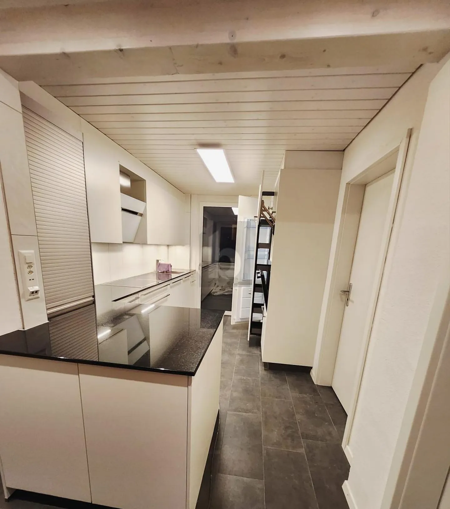 Appartamento a gradini in affitto - Foto 3 di 6