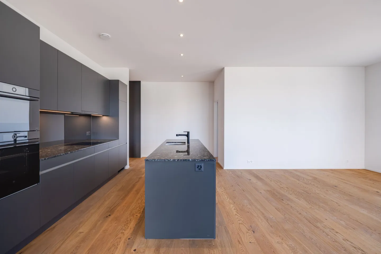 Appartement de jardin exclusif dans un emplacement privilégié - Photo 5 sur 18