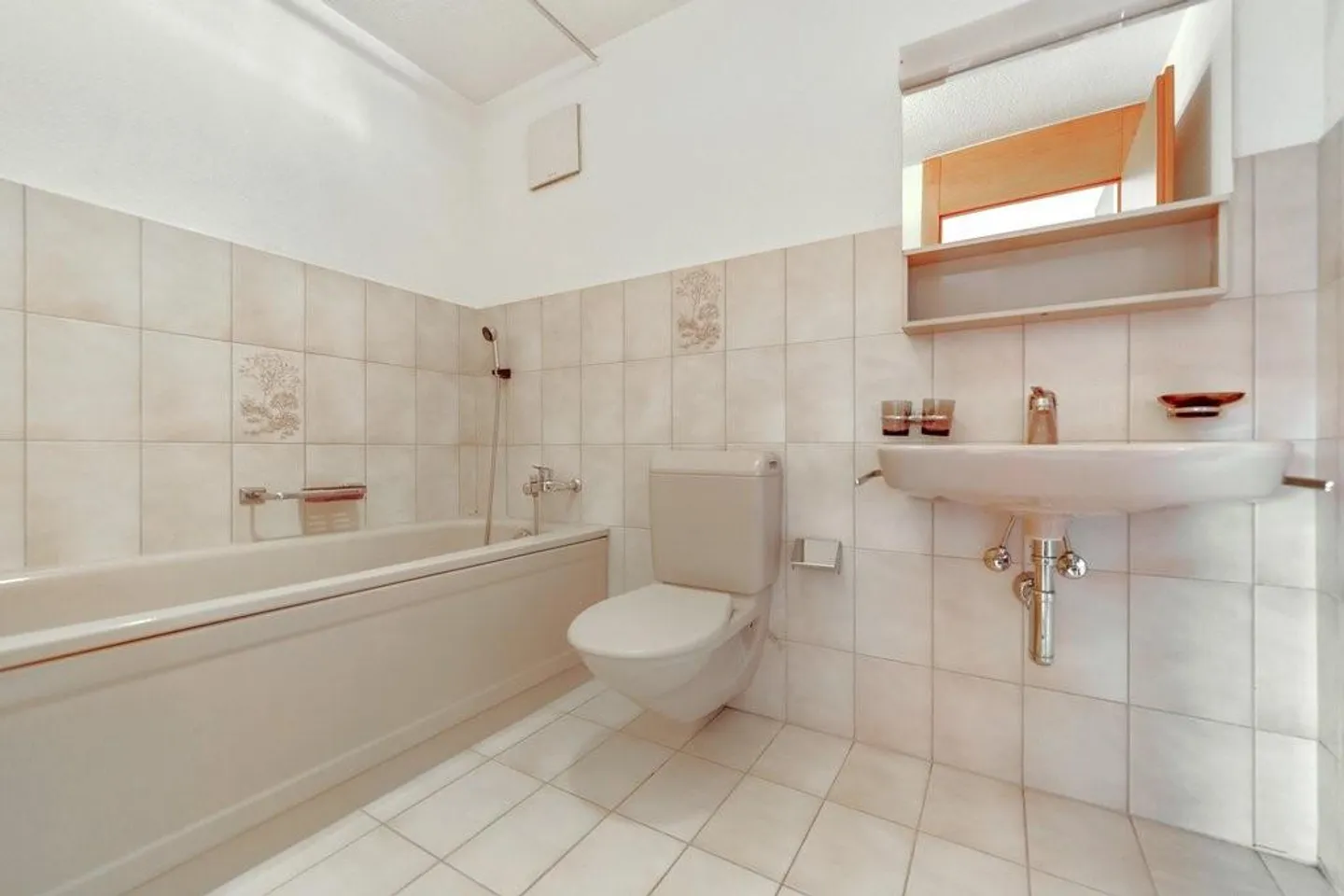 Beaucoup d'espace pour votre rêve de maison - Appartement confortable avec cheminée - Photo 7 sur 10
