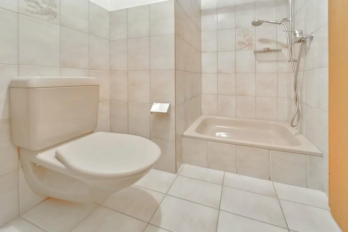 Beaucoup d'espace pour votre rêve de maison - Appartement confortable avec cheminée - Photo 8 sur 10