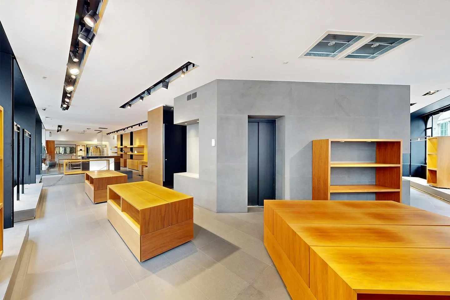 Arcade for rent in the hyper-center of Lausanne, Rue de Bourg - Photo 4 of 9