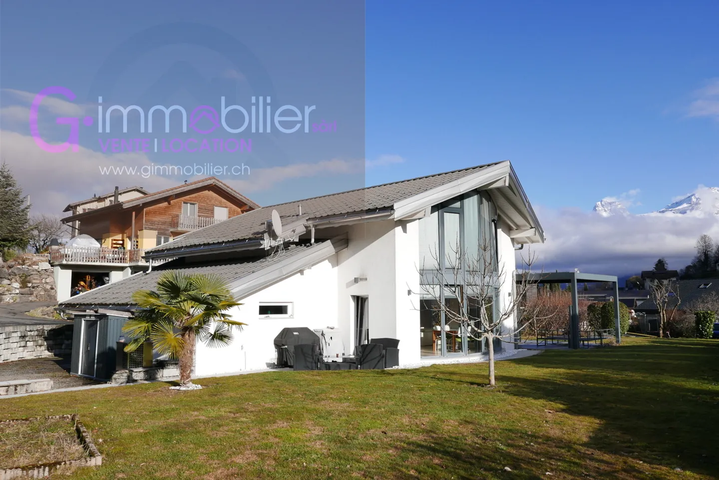 Charmante Villa Familiale à Monthey - Photo 2 sur 13