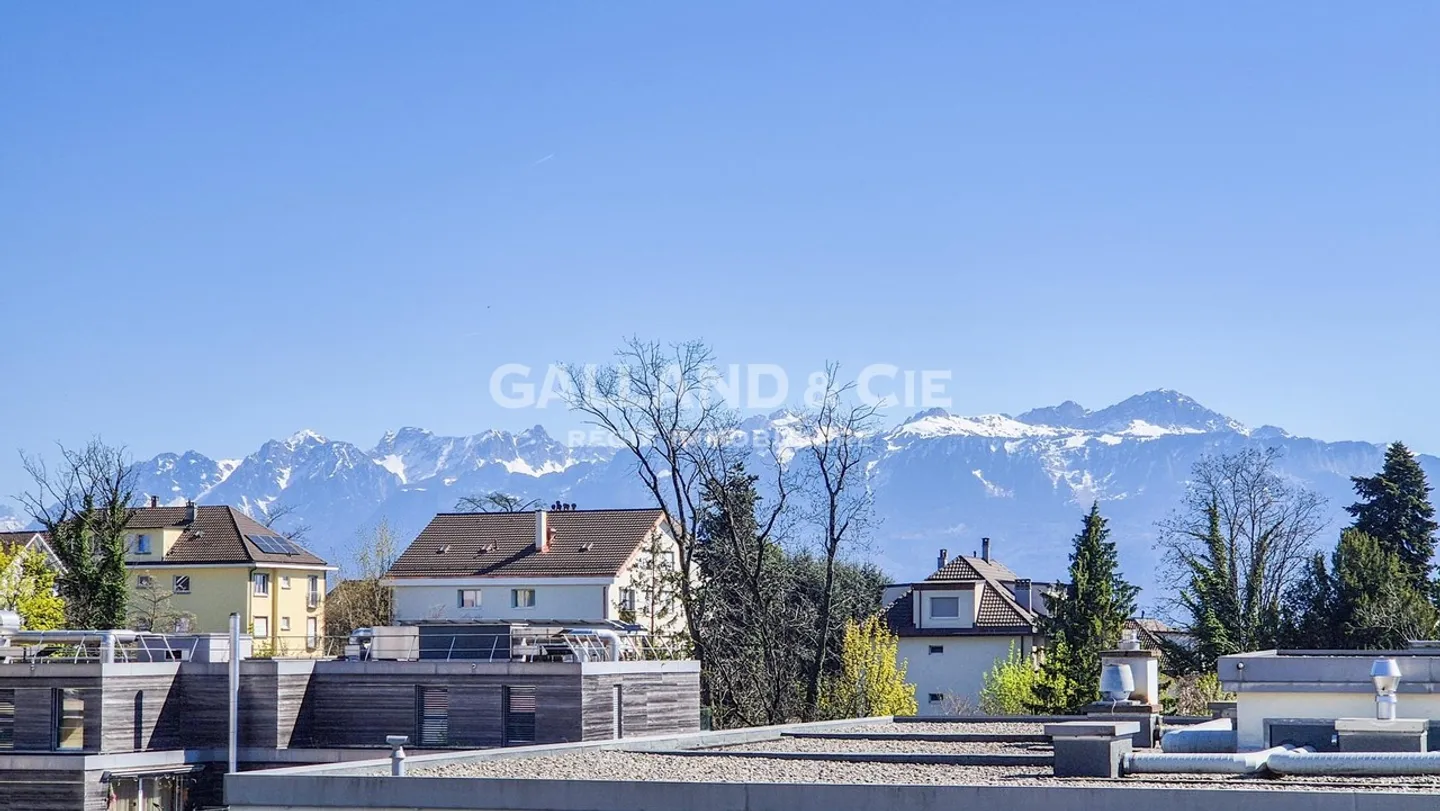 2,5-Zimmer-Wohnung im Stadtteil Faverges - Foto 6 von 8