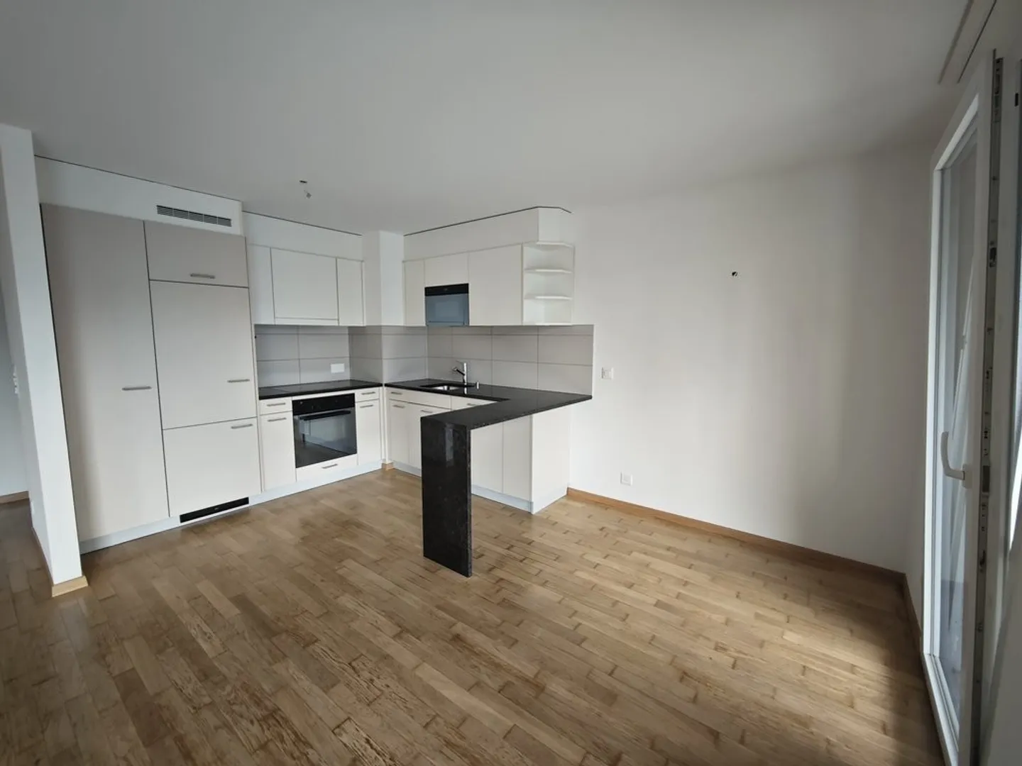 Appartement 3.5 pièces - Photo 2 sur 8