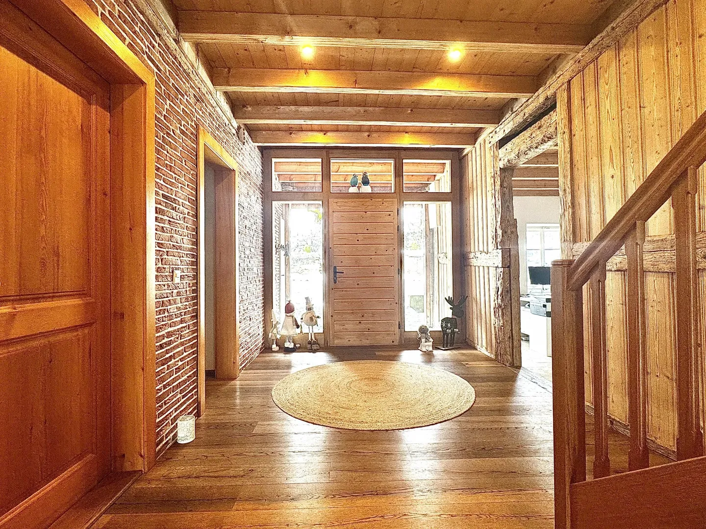 Affascinante villa di 5,5 stanze di circa 300 m² - Foto 4 di 8