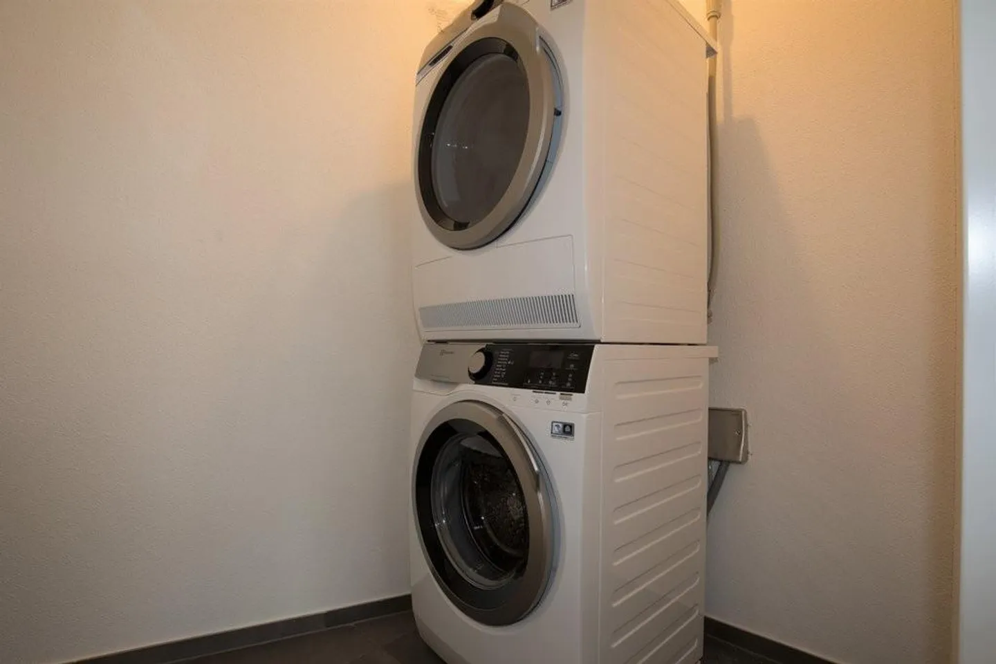 Appartamento in affitto - Foto 7 di 10
