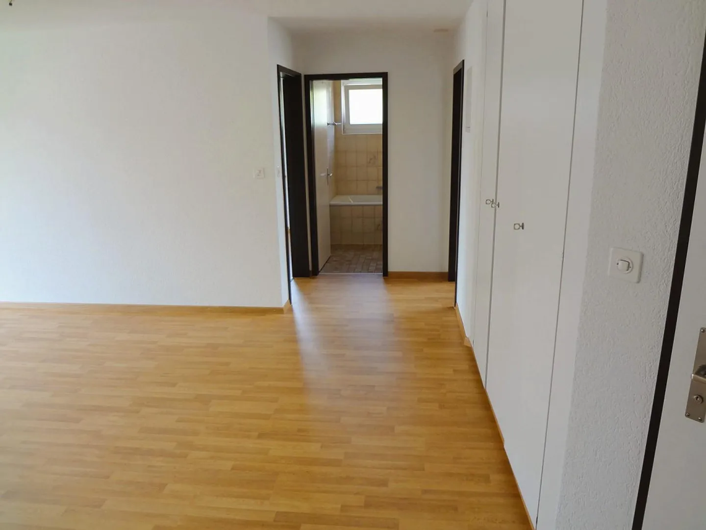 Appartement spacieux de 3,5 pièces à louer à Aarberg - Photo 5 sur 9