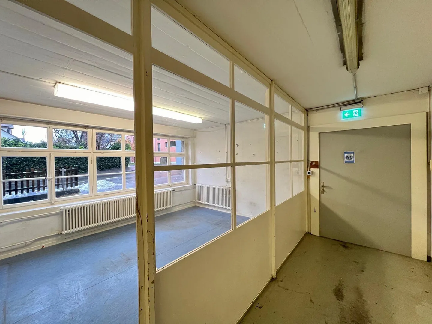 Commercial space in the west of the city of St. Gallen - Photo 1 of 4