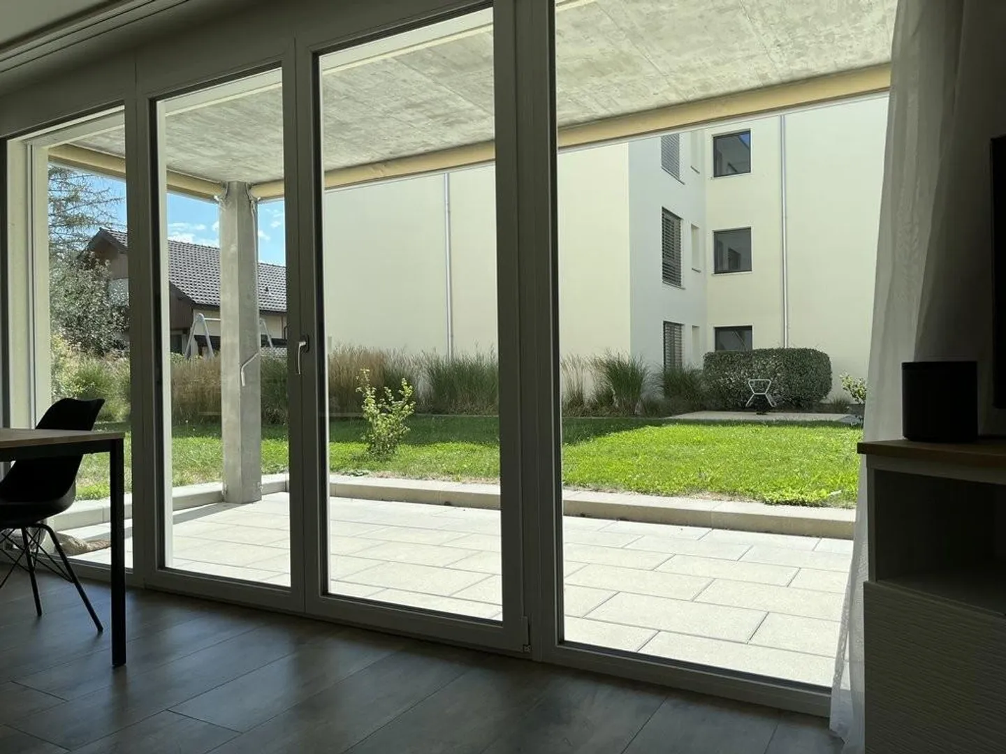 Modern Living near the Aare - Photo 7 of 9