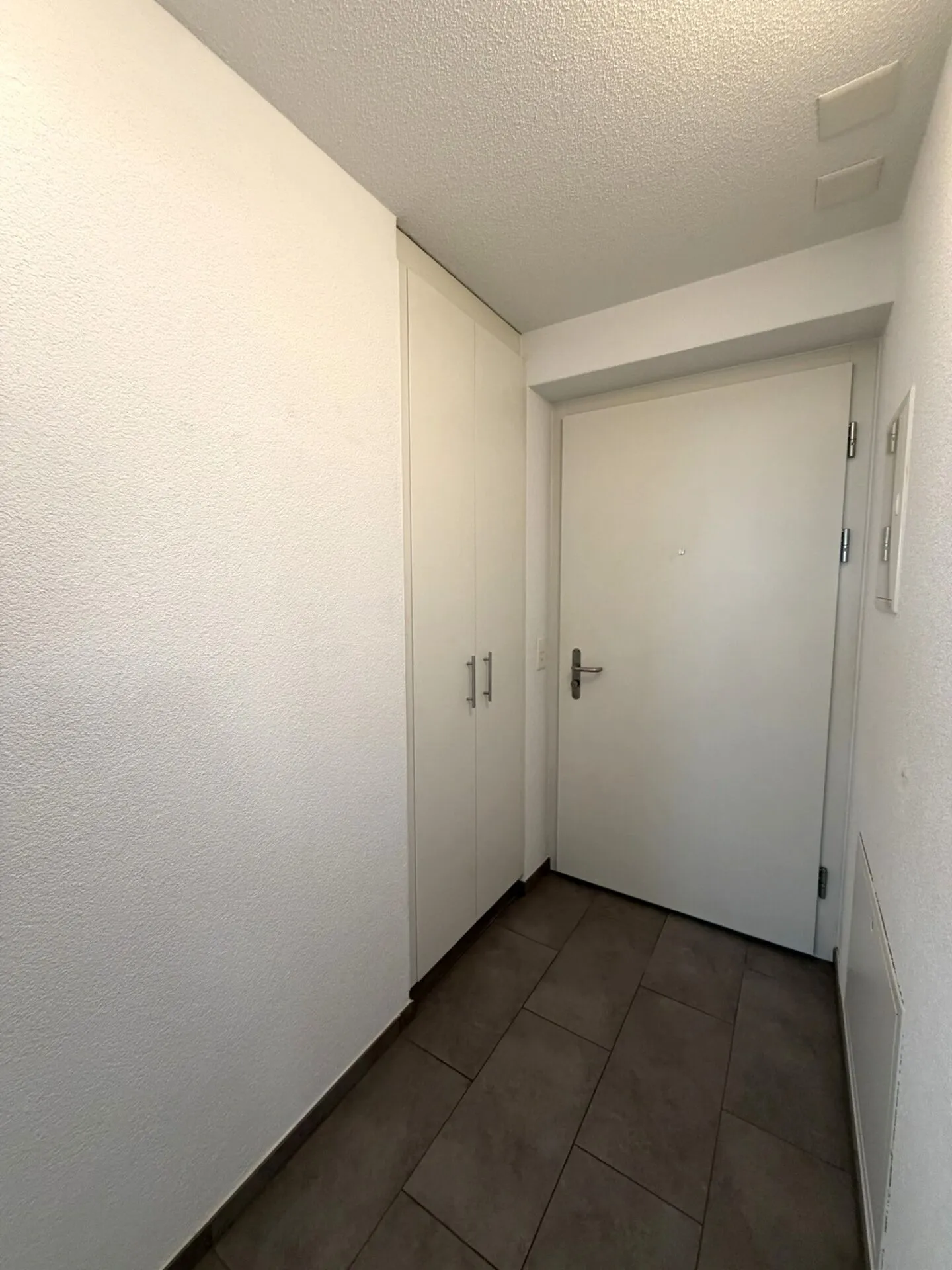 Tavannes, bellissimo appartamento di 3,5 locali al piano terra con terrazza - Foto 7 di 7