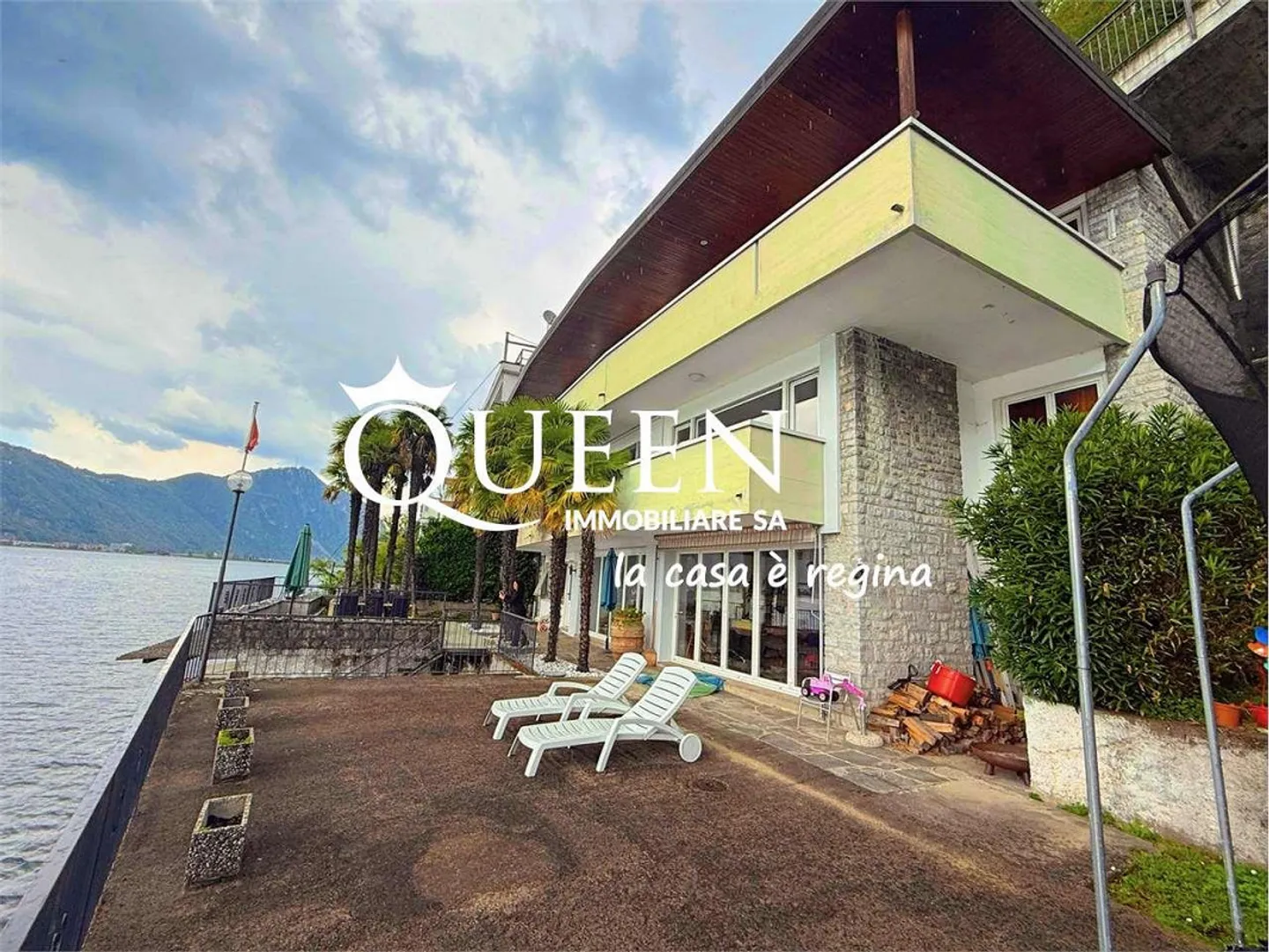 Bissone: Villa am Wasser, 6 Zimmer, 300 qm, Terrassen, Portikus - Foto 13 von 13