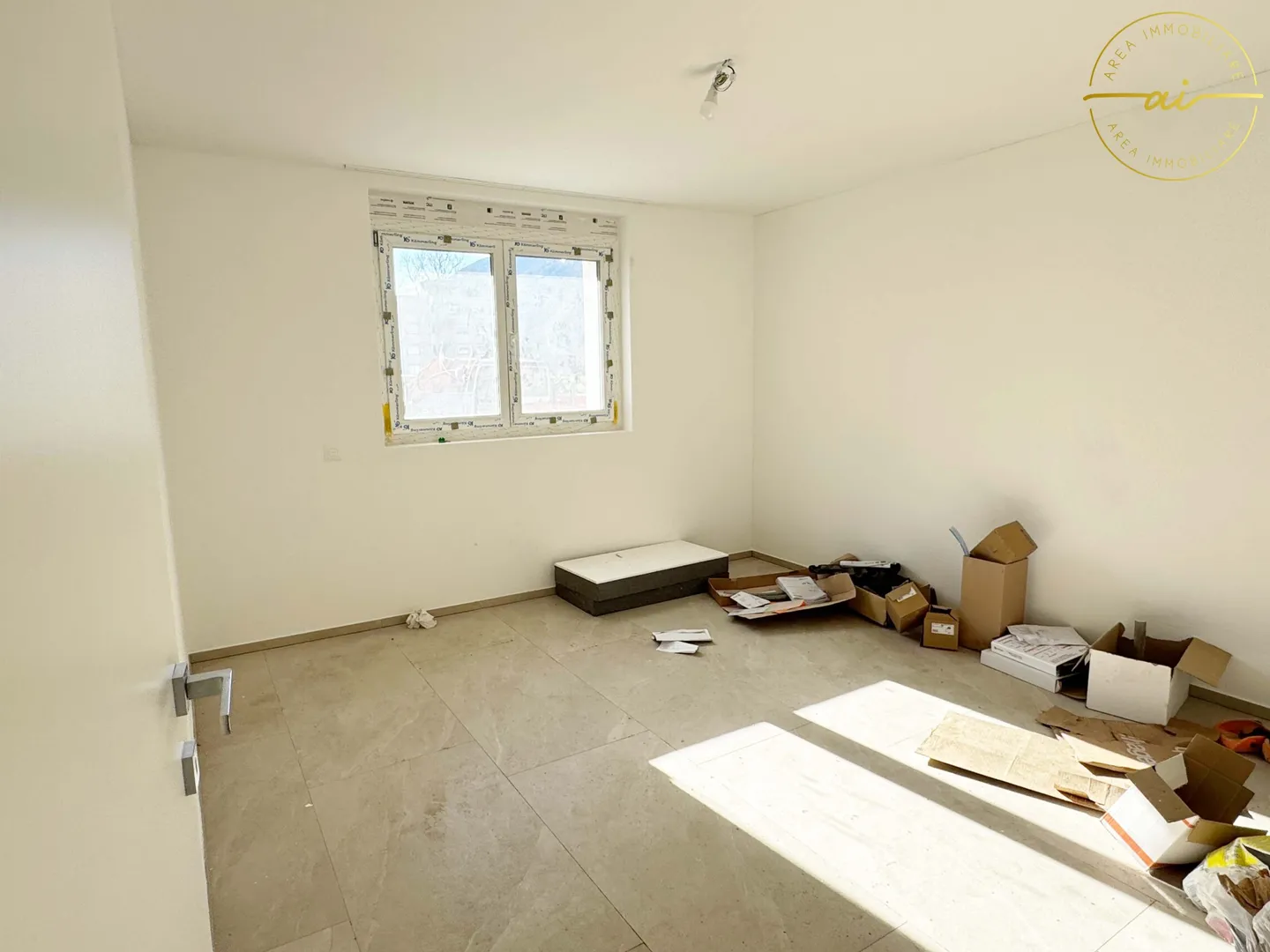 NOUVEL APPARTEMENT 3.5 PIÈCES DANS UNE VILLA JUMELÉE - Photo 6 sur 8