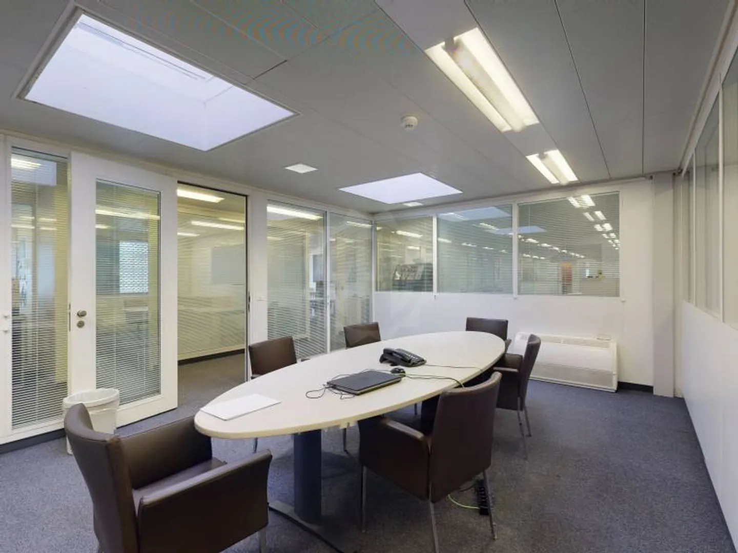 Superficie Industriale Spaziosa - Meyrin - Foto 3 di 7