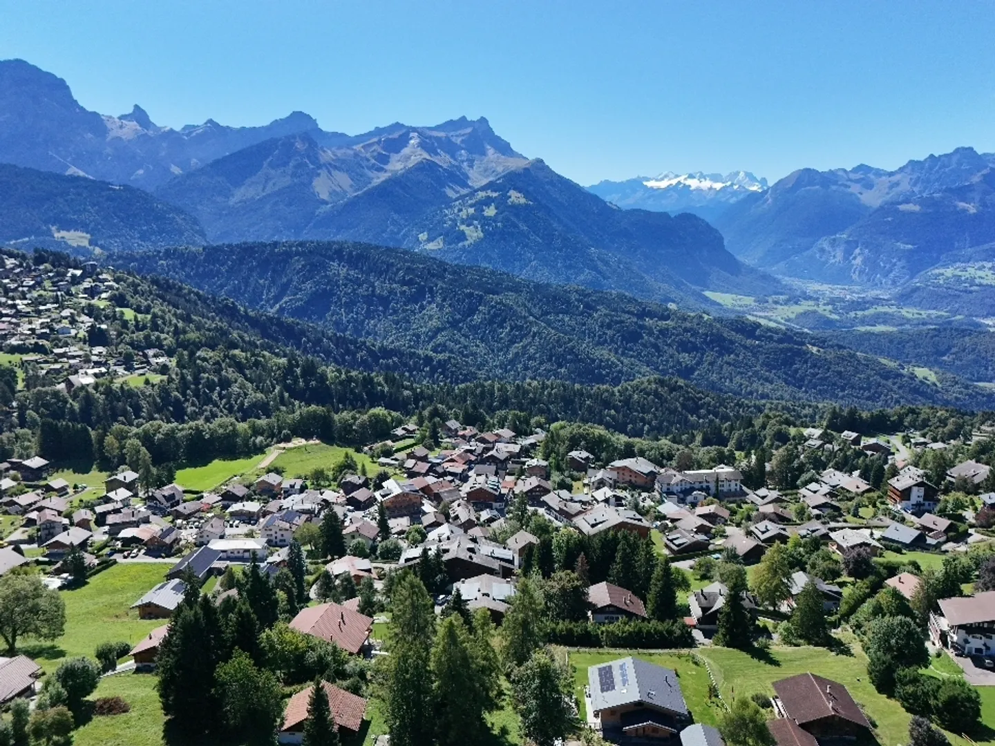 Appartamento 4 locali - Foto 8 di 9