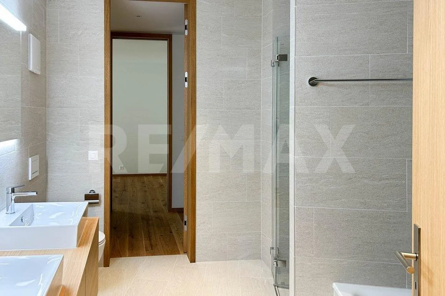 Appartement de 4½ pièces au 2ème étage, n° 28 - Photo 7 sur 9