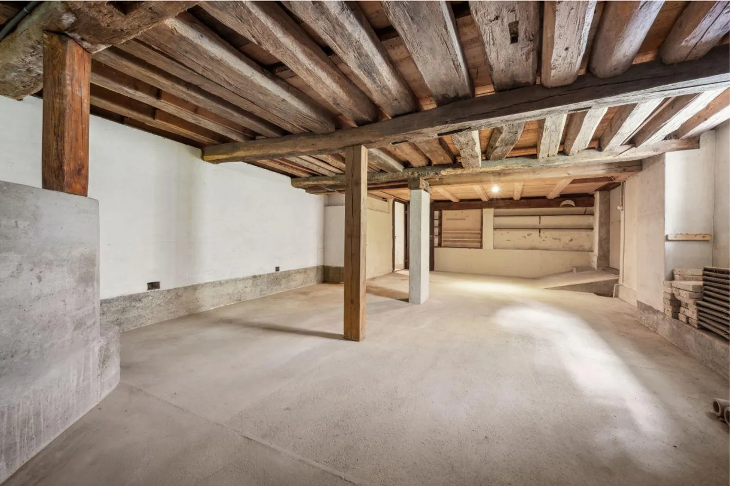 Living with History - Charming House Near the Lake - Photo 7 of 12