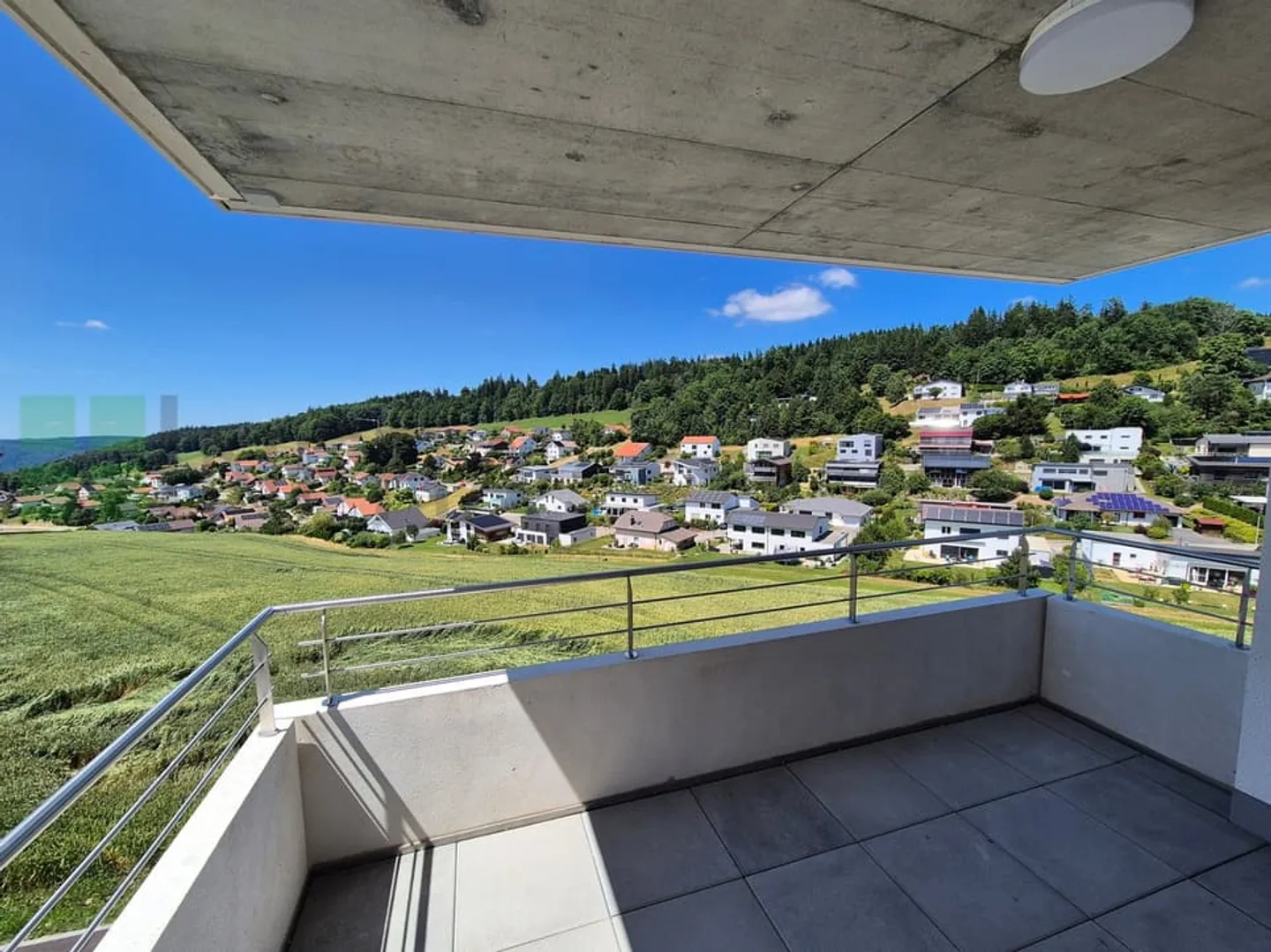 Magnifico appartamento di 2,5 stanze adattato all'ultimo piano - Foto 2 di 7