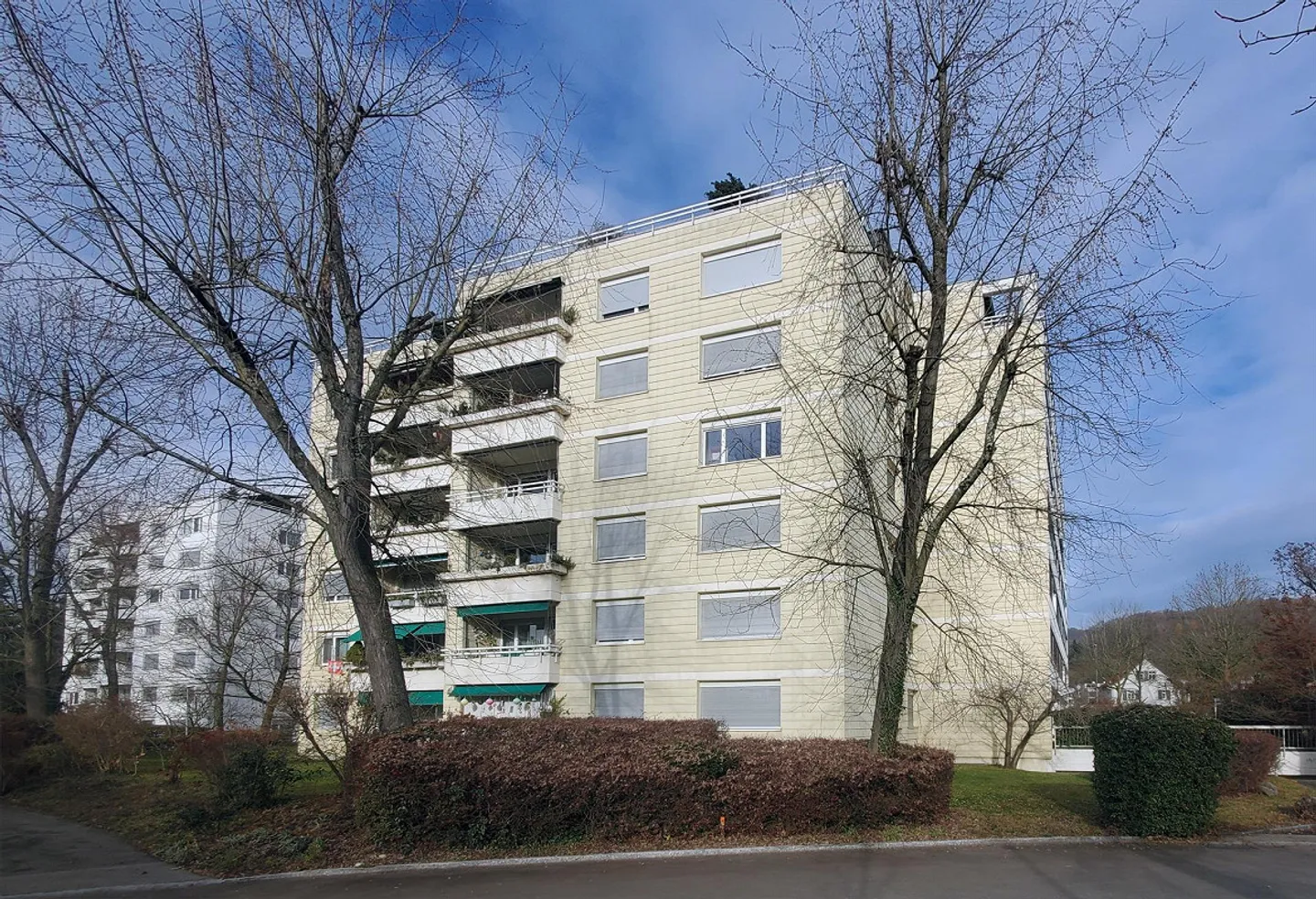 Appartement lumineux avec vue sur les Alpes & terrasse sur le toit commune - Photo 6 sur 7