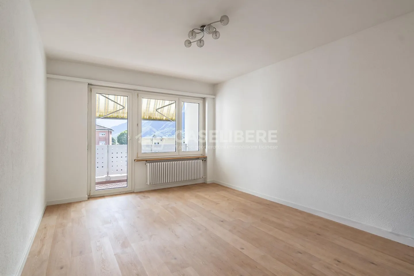 RENOVATED 3.5 ROOMS IN LODRINO - Photo 1 of 8