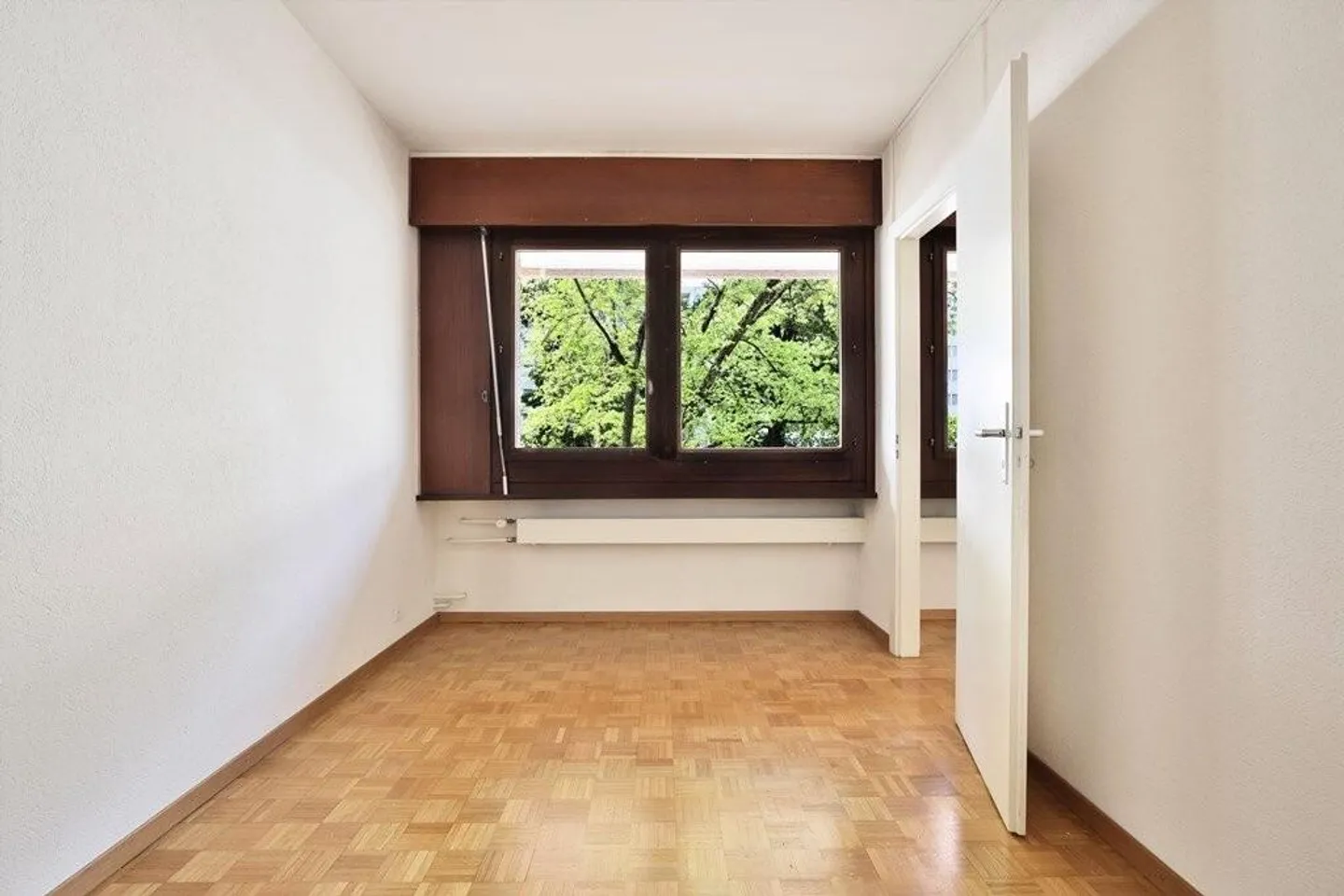 Bell'alloggio situato nel complesso La Tourelle - Foto 6 di 9