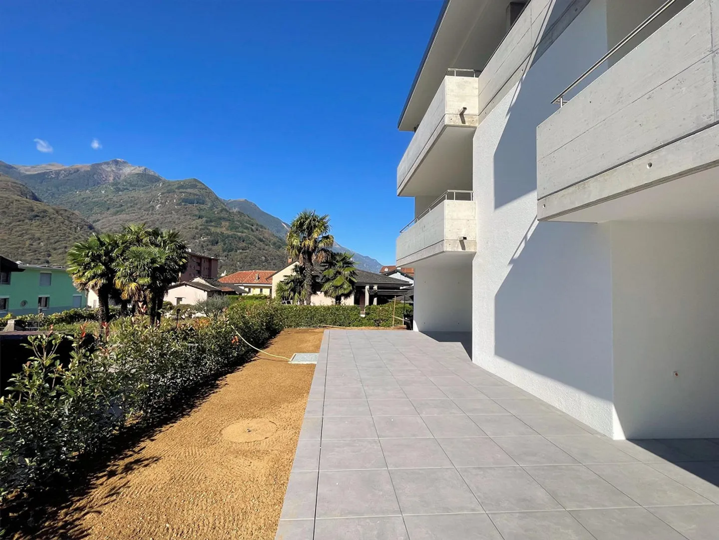 Neue Wohnung mit großem Garten und geräumiger Terrasse - Foto 7 von 13