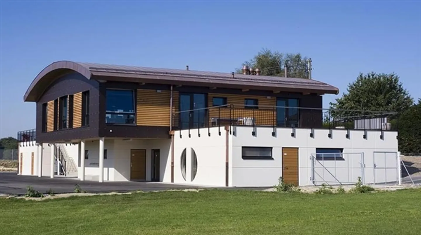 Restaurant - Photo 2 of 12