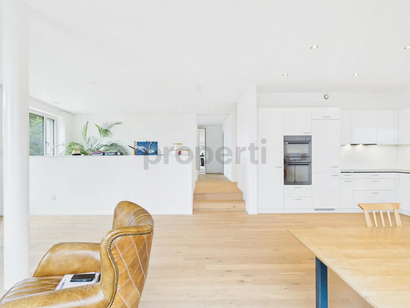Stupendo appartamento di 2,5 stanze con vista lago a Fruthwilen - Foto 7 di 12