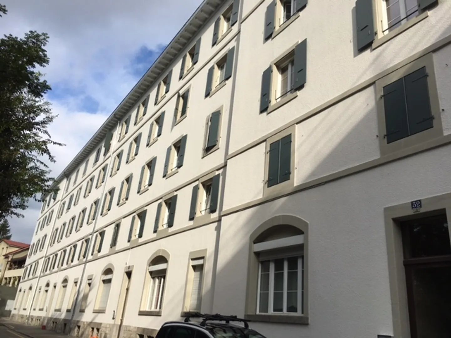 Fully renovated 2.5 room apartment on the 1st floor - Photo 1 of 7