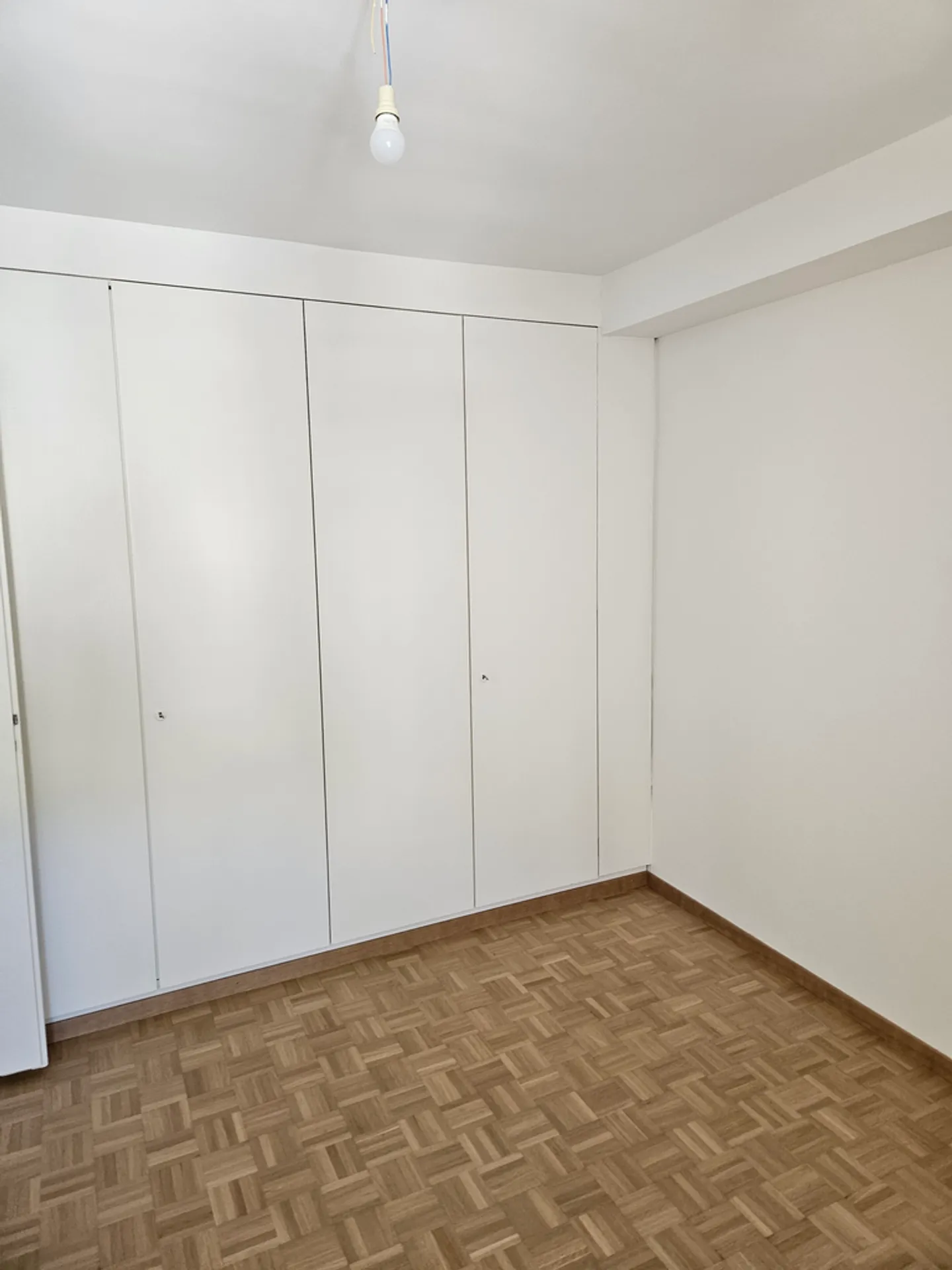 Fully renovated 2.5 room apartment on the 1st floor - Photo 6 of 7