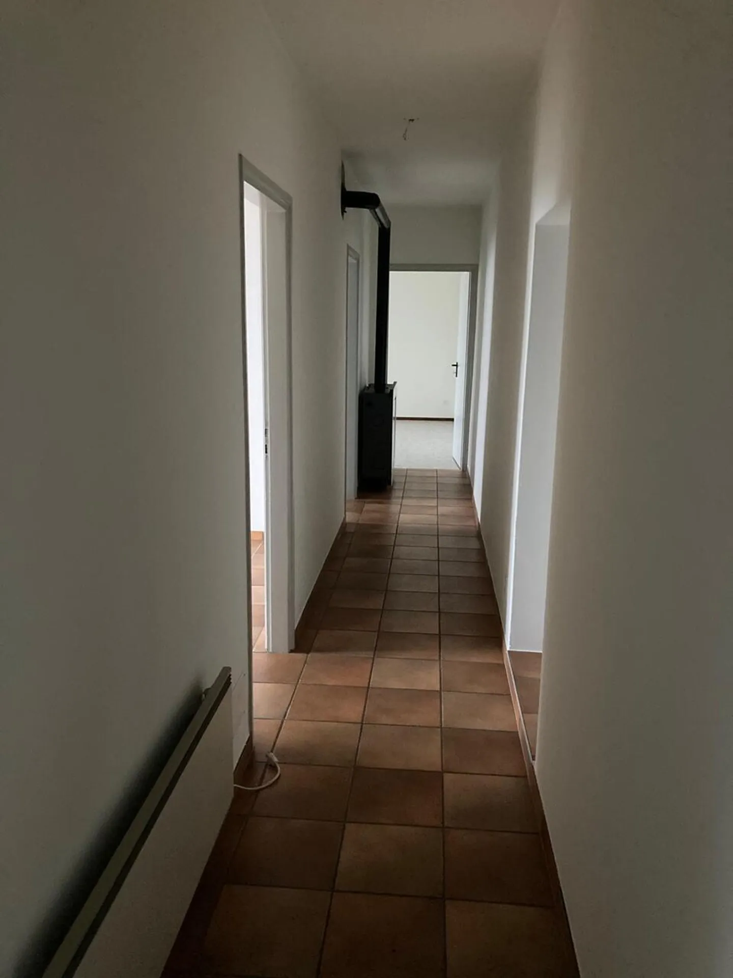 Appartement Charmant avec Vue sur le Lac - Photo 8 sur 11