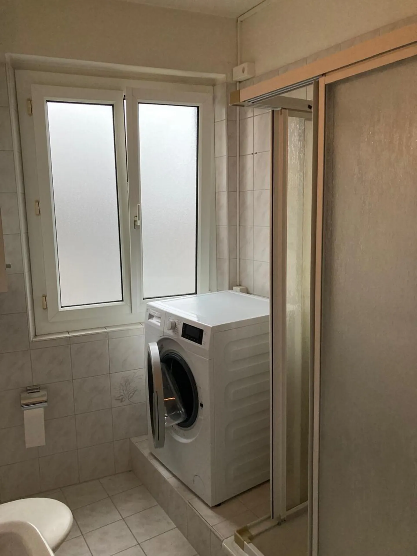 Appartement Charmant avec Vue sur le Lac - Photo 10 sur 11